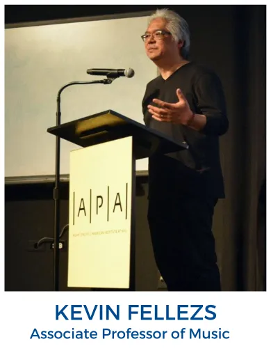 Kevin Fellezs giving talk 