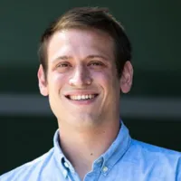 headshot of Oscar Nordness